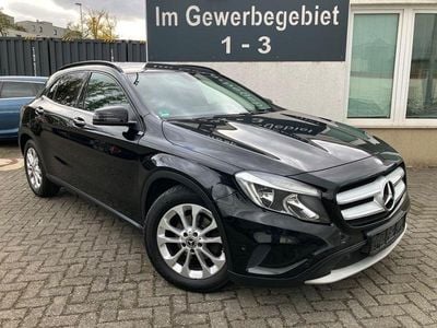 Mercedes GLA220