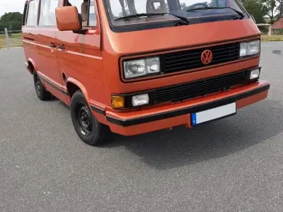 Gebraucht VW T3 50 PS (36 kW) 1986 Orange Van