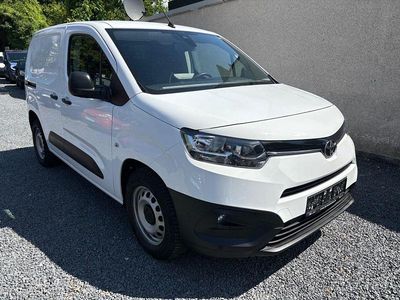 Gebraucht Toyota Proace City City 102 PS (75 kW) 2020 Weiß Van / Kleinbus