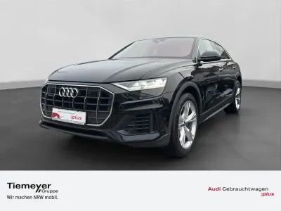Używany Audi Q8 Ambiente 340 KM (250 kW) 2023 Czarny SUV