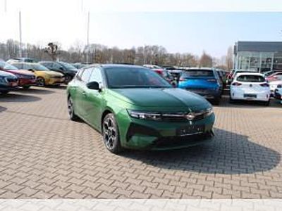 Gebraucht Opel Astra Ultimate 145 PS (106 kW) 2026 Grün (klover grün) Kombi