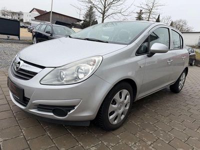 Usata Opel Corsa Edition 90 CV (66 kW) 2008 Argento Utilitaria