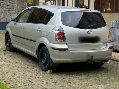 Brugt Toyota Corolla Sol 129 HK (94 kW) 2005 Sølv Stationcar