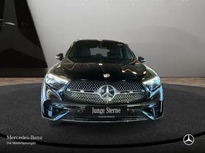 Gebraucht Mercedes GLC300 AMG 269 PS (197 kW) 2024 Schwarz SUV