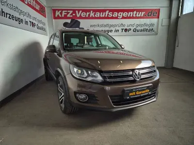 Gebraucht VW Tiguan Sportline 170 PS (125 kW) 2012 Braun SUV