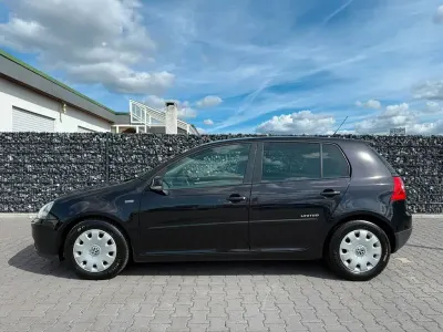 Gebraucht VW Golf VI 140 PS (102 kW) 2008 Schwarz Kleinwagen