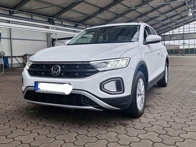 Begagnad VW T-Roc Life 110 HK (80 kW) 2023 Vit SUV