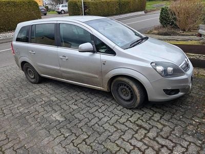 Gebraucht Opel Zafira Edition 101 PS (74 kW) 2010 Grau Van / Kleinbus