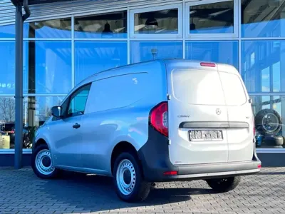 Używany Mercedes Citan 110 102 KM (75 kW) 2022 Srebrny Minivan