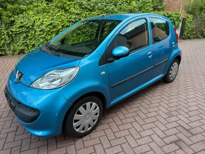 Gebraucht Peugeot 107 Filou 68 PS (50 kW) 2009 Kleinwagen