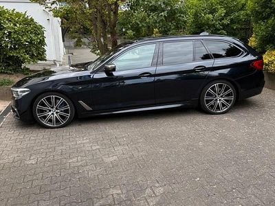 BMW M550