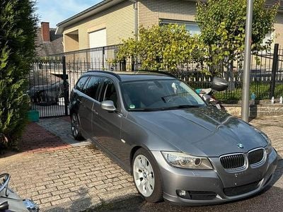 BMW 325