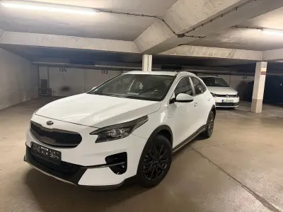 Gebraucht Kia XCeed Vision 120 PS (88 kW) 2020 Weiß SUV