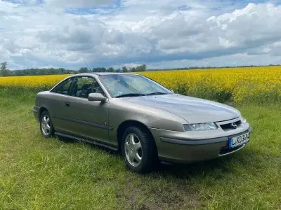 Gebraucht Opel Calibra Edition 136 PS (100 kW) 1997 Silber Coupé