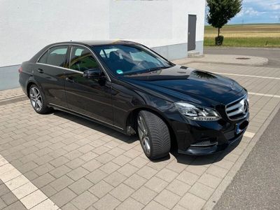 Mercedes E200