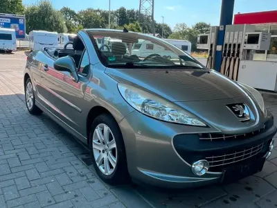 Gebraucht Peugeot 207 CC 120 PS (88 kW) 2009 Grau Cabrio