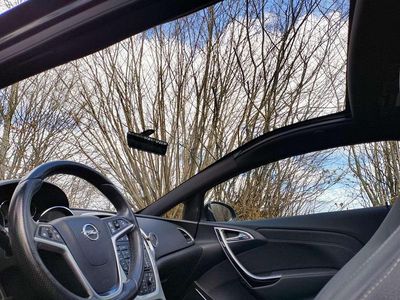 Gebraucht Opel Astra GTC 175 PS (128 kW) 2013 Grau Coupé