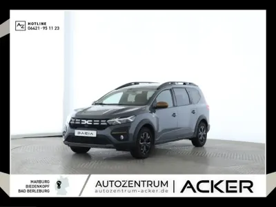 Używany Dacia Jogger Extreme 110 KM (80 kW) 2024 Szary Minivan
