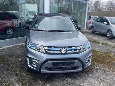Gebraucht Suzuki Vitara Comfort+ 120 PS (88 kW) 2017 Grau schwarz SUV