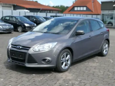 Gebraucht Ford Focus SYNC Edition 101 PS (74 kW) 2014 Braun Limousine