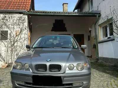Usata BMW 318 143 CV (105 kW) 2004 Argento