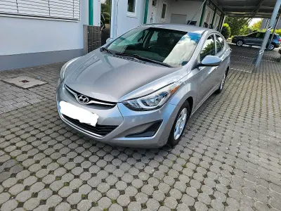 Gebraucht Hyundai Elantra 150 PS (110 kW) 2015 Silber Limousine