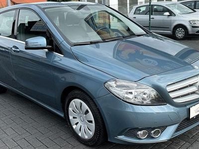 Mercedes B220