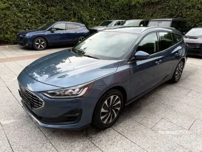 Gebraucht Ford Focus Titanium 116 PS (85 kW) 2023 Blau Limousine