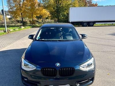 Gebraucht BMW 116 Sport Line 136 PS (100 kW) 2013 Blau Kleinwagen