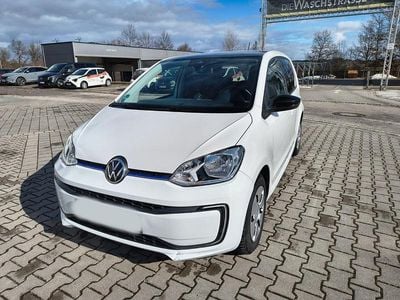 Gebraucht VW e-up! Style 61 kW (83 PS) 2021 Weiß Kleinwagen