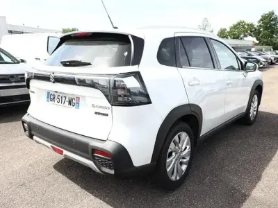 Gebraucht Suzuki SX4 S-Cross Comfort 116 PS (85 kW) 2023 Weiß weiß SUV