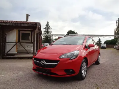 Gebraucht Opel Corsa Active 90 PS (66 kW) 2016 Lava rot Kleinwagen