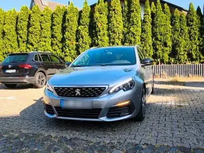 Gebraucht Peugeot 308 Style 131 PS (96 kW) 2019 Grau Kombi