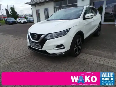 Gebraucht Nissan Qashqai Akari 158 PS (116 kW) 2021 Brilliant white (m) SUV