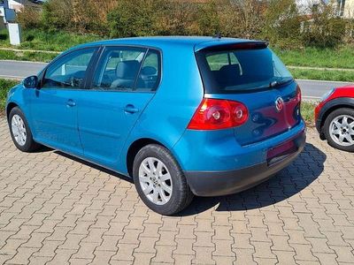 Usata VW Golf IV Sportline 150 CV (110 kW) 2005 Blu Berlina
