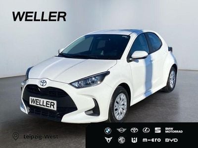 Neu Toyota Yaris Hybrid Team 116 PS (85 kW) 2025 Grau Kleinwagen