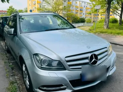 Second-hand Mercedes C220