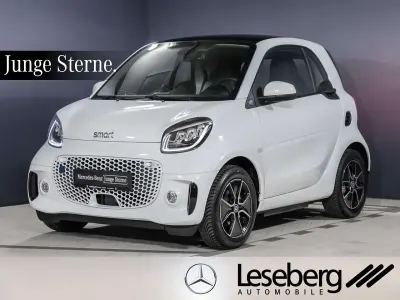 Gebraucht Smart ForTwo Electric Drive Passion 60 kW (82 PS) 2024 Bodypanels in white Coupé