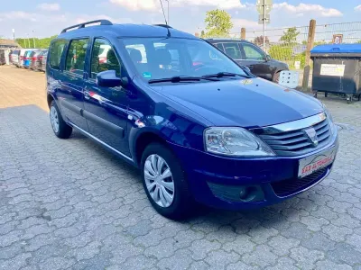 Używany Dacia Logan MCV Lauréate 87 KM (63 kW) 2009 Niebieski Kombi