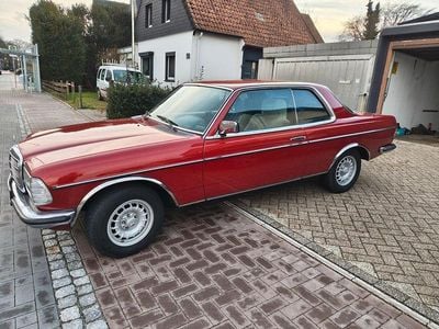 Rot Gebraucht 1979 Mercedes 280 Coupé | 15.495 €
