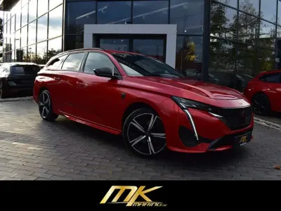 Gebraucht Peugeot 308 SW GT 131 PS (96 kW) 2024 Rot Kombi
