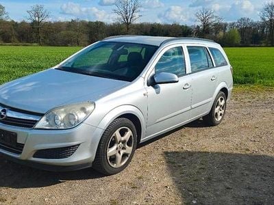 Usata Opel Astra 105 CV (77 kW) 2009 Argento Station wagon