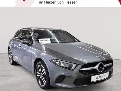 Gebraucht Mercedes A250 Progressive 160 PS (117 kW) 2021 Mountaingrau metallic Limousine