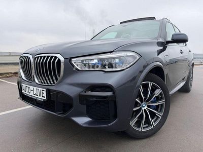 Grau Gebraucht 2021 BMW X5 M Sport SUV | 40.990 € (Fairer Preis)