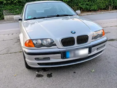 Gebraucht BMW 320 150 PS (110 kW) 1998 Grau Limousine
