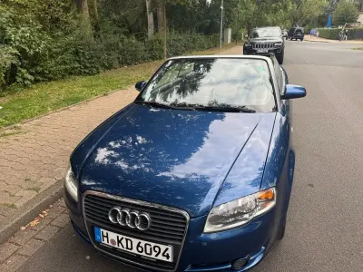 Gebraucht Audi A4 Cabriolet 140 PS (102 kW) 2006 Blau Cabrio