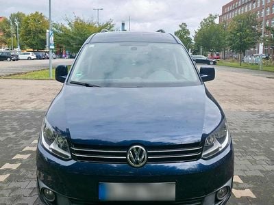Używany VW Caddy Maxi 102 KM (75 kW) 2011 Minivan