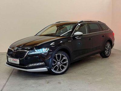 Usata Skoda Superb Scout 4x4 200 CV (147 kW) 2022 Nero Station wagon