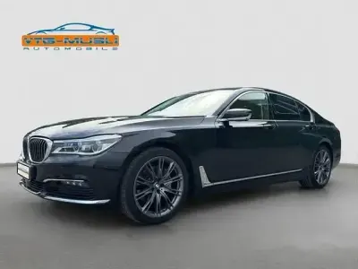 Gebraucht BMW 730 Sport Line 265 PS (194 kW) 2017 Schwarz Limousine