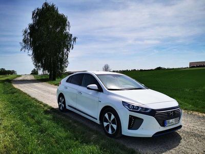 gebraucht Hyundai Ioniq IONIQPlug-in-Hybrid 1.6 GDI Premium 8Fach bereift